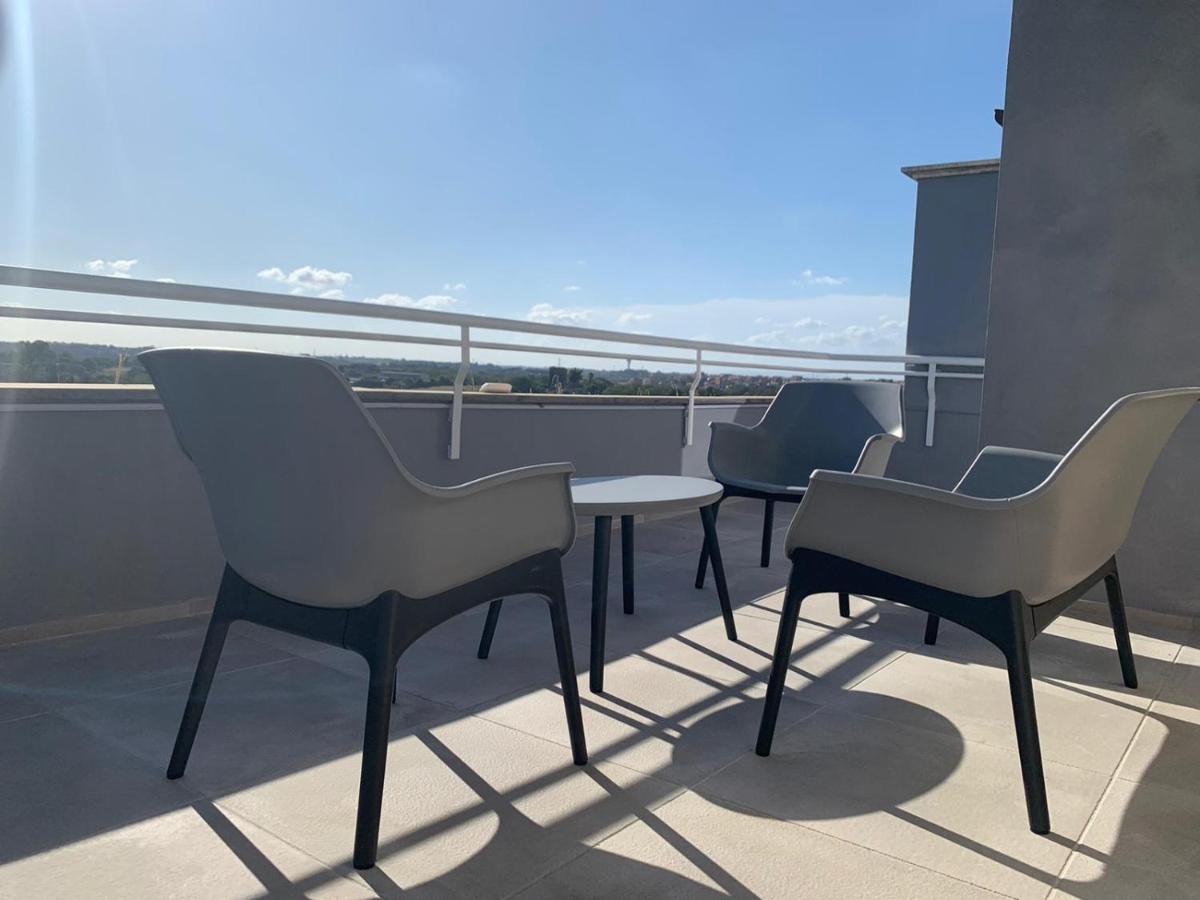 Penthouse Aureliana Attico Con Piscina A Roma Apartman Kültér fotó